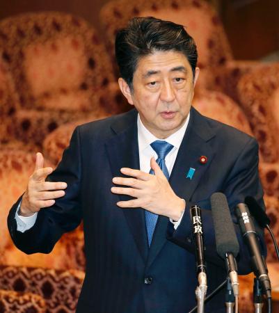 首相「9条改正、時間かかる」 任期中の改憲には意欲