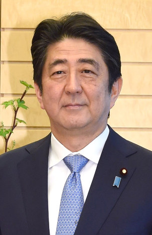 衆参同日選、５月に判断 増税是非も