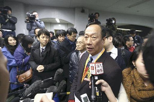 アジアにのみ込まれる家電～復活できるかシャープ、東芝