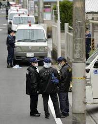 路上で男性2人切られ負傷=身柄1人確保―東京・豊島