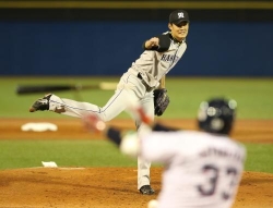 藤浪 燕キラー健在!6連勝 気迫149球「最低15勝がノルマ」