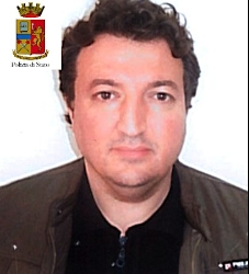 ベルギーに容疑者引き渡し