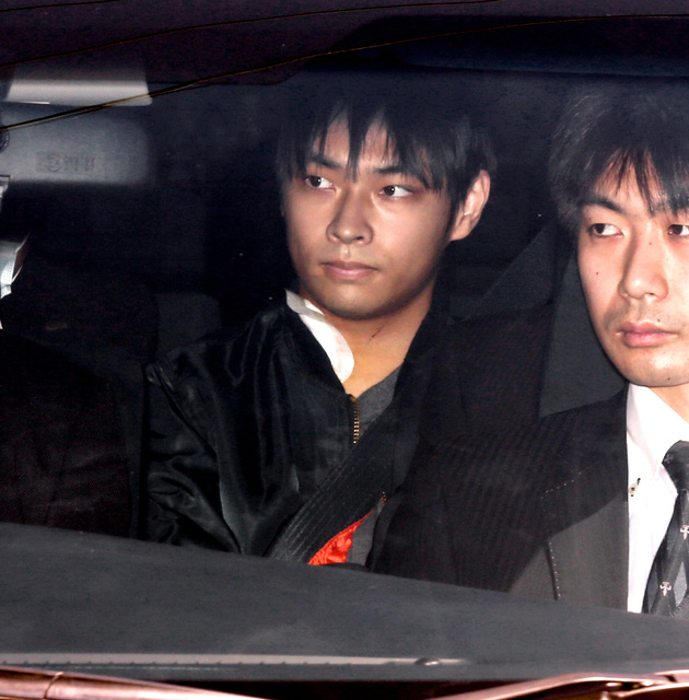 誘拐容疑者「傘で名前知った」