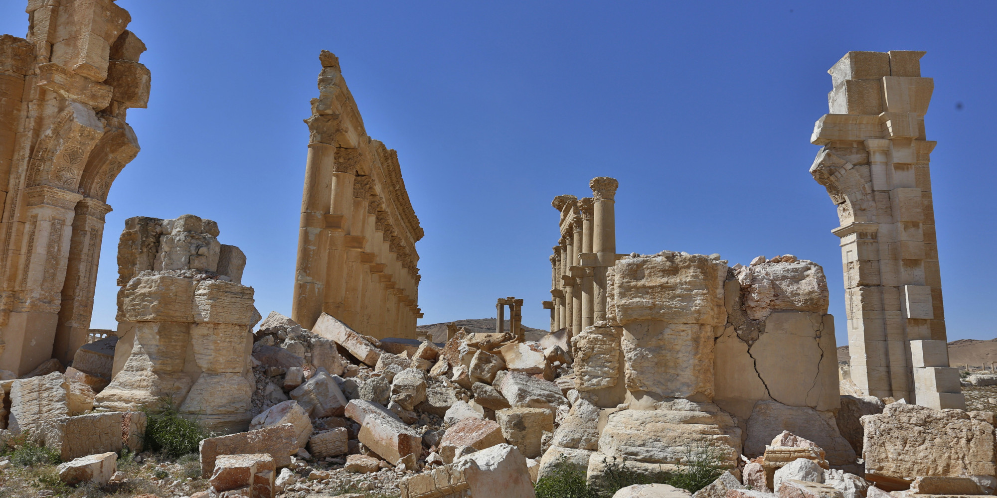 パルミラで４０人の惨殺遺体 ＩＳが政権軍兵士ら殺害か