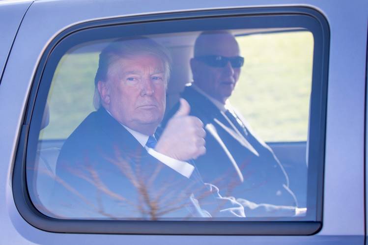 トップ候補に落とし穴、ウィスコンシン州予備選