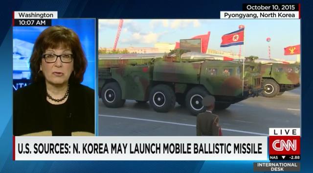 北朝鮮、初の移動式弾道ミサイル発射準備か 米当局者