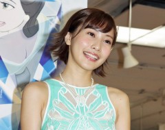 佐野ひなこ、恋に前向き発言！「今年こそ力を入れたい」