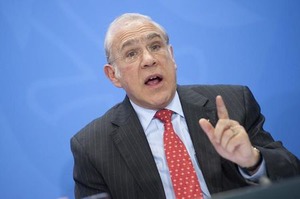 G7は歳出拡大で協調を、来春消費増税すべき=OECD事務総長