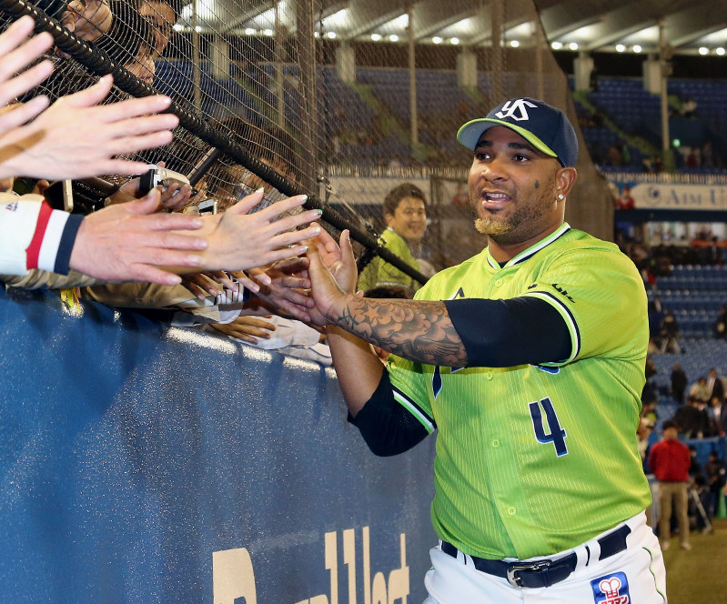 ヤクルト・バレンティンＶ打 ２軍戸田もうイヤ