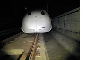 九州新幹線脱線、現場に防止ガードなし 熊本地震