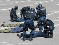 サミット控え大規模訓練=対テロなど800人-愛知県警