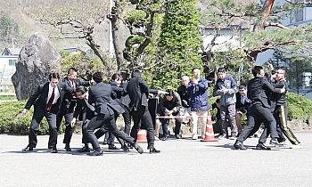 交通相会合対策、警備訓練 /長野