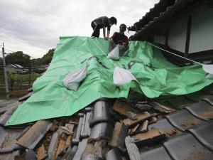 九州、17日にかけ「非常に激しい雨」の恐れ 2016年04月16日 17時49分