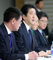 自衛隊2万5000人態勢に=米軍支援受け入れへ調整-屋内避難場…