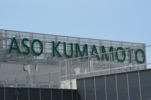 熊本空港 ２、３日後にターミナル復旧メド（熊本県）