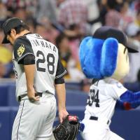 中日・ビシエド、虎倒の6号サヨナラ弾! 6本中5本が阪神戦「最高の場面で」