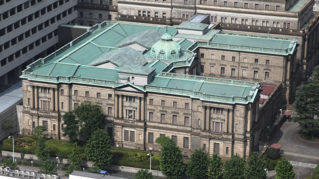 マイナス金利、生活に影響? 減る利息、借りる人にはメリット