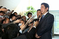 安倍首相、補正編成に前向き=熊本地震、激甚災害指定も明言