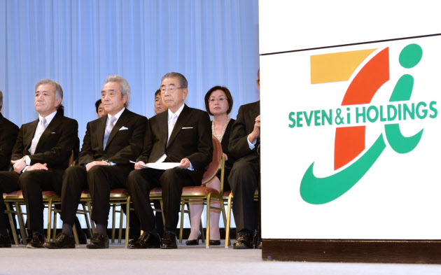 セブン&アイ、19日に取締役会 新体制決議で混乱収束か