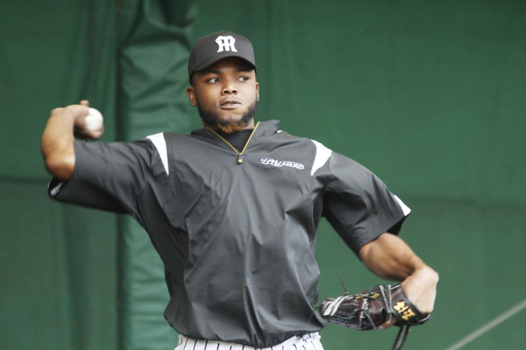 ドリス緊急昇格！ヘイグは２軍 虎投手陣再編へ金本監督が決断