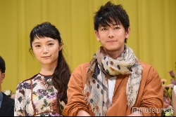 佐藤健＆宮崎あおい、最近の“涙エピソード”を告白「すぐに泣きます」