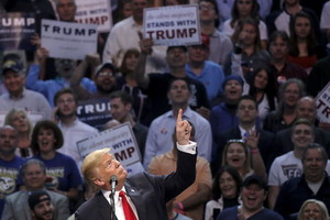 クリントン氏、大票田のNY州で逃げ切り