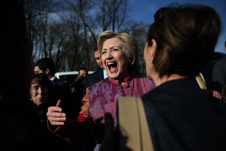 NY州予備選、順当な勝利でも残る課題