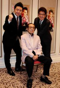 船村徹氏最後の内弟子 お披露目会で「ござる」熱唱