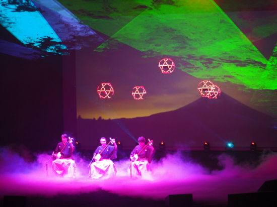 MicroAd×高城剛氏、ドローンによる新たな空間デザイン「Sky Magic」開始