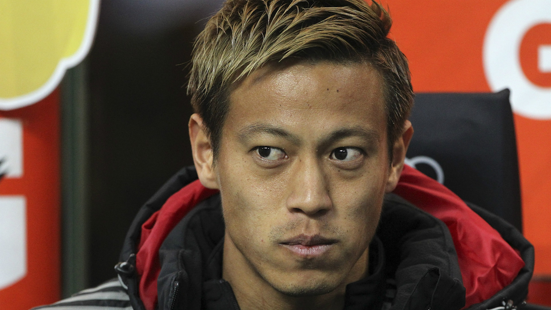 「なぜ本田じゃないんだ？」 ミラン新監督の采配に地元メディアからも疑問