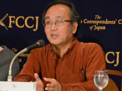 韓国・セウォル号沈没ドキュメンタリー監督、行政批判…守られたのは人命ではなかった?