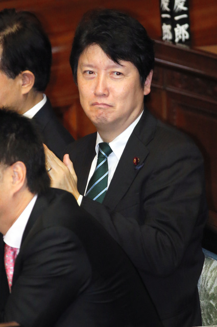 民進に「アホ」連発の足立氏、自民幹部が叱責