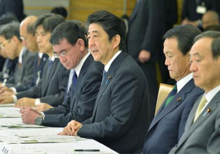 首相、補正予算編成を表明 熊本地震被害に対応