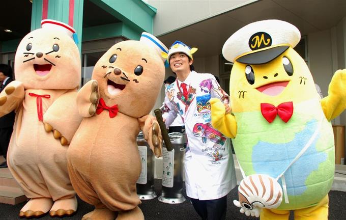 津波で全壊「もぐらんぴあ」 子どもの歓声も「再開」 さかなクンも「お帰りなさい」 /岩手