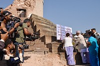 震災１年、鎮魂の祈り＝ネパール