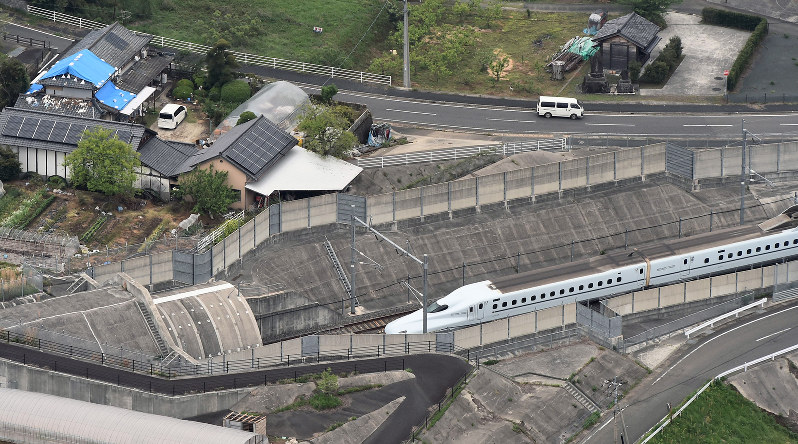 九州新幹線、２７日午後に全線再開…１３日ぶり 2016年04月26日 22時58分