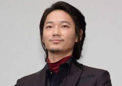 綾野剛、凶悪役に胸躍る!悪い素顔がチラリ…