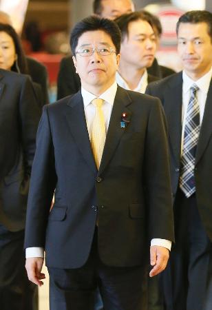 拉致問題相と被害者家族、米でのシンポへ出発 2016年05月01日 19時54分