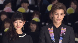 岩田剛典は「差し入れ王子」、高畑充希驚く