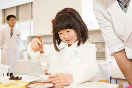 お薬手帳、電子化進む＝アプリで服薬管理便利に