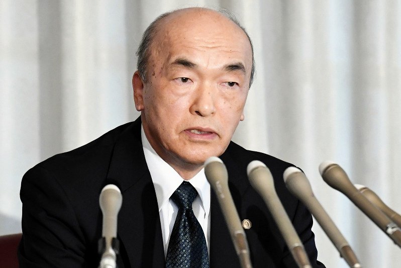 隔離法廷「痛恨の思い」 最高裁長官が謝罪